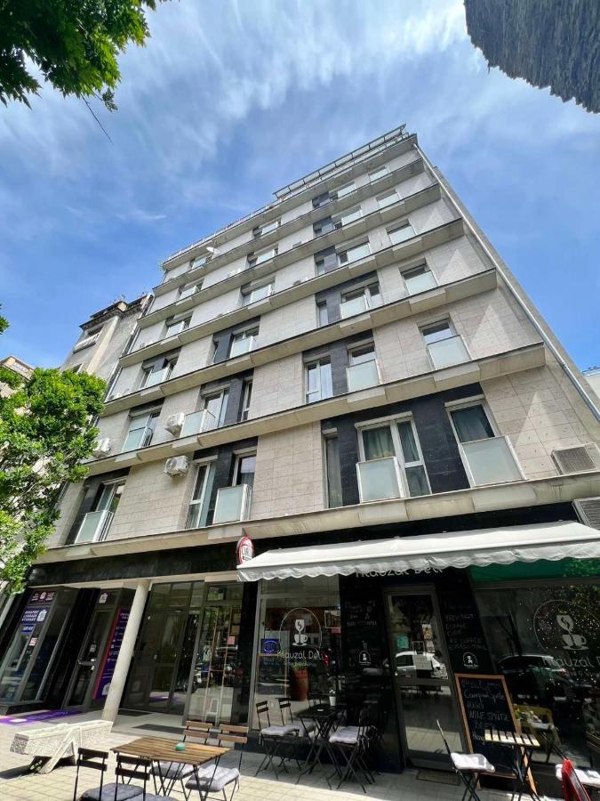 Lotus Apartments Downtown Budapeste Exterior foto